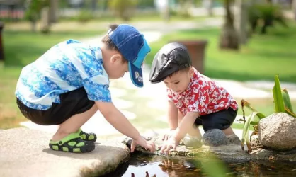 宝宝八字起名要注意什么？适合今年出生的男孩女孩名字