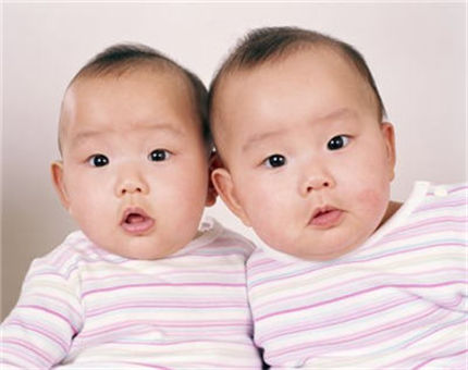 双胞胎男女宝宝取名推荐